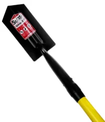3702